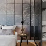 Azur Hotel 4*