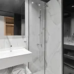 Azur Hotel 4*